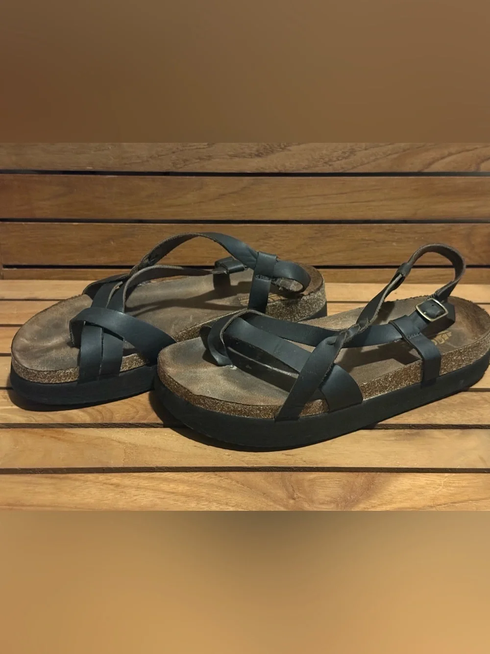 White Mountain Black Strappy Platform Sandals